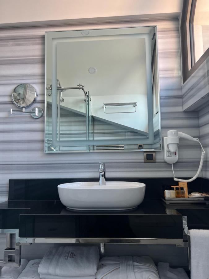 Manors Hotel Istanbul Ngoại thất bức ảnh